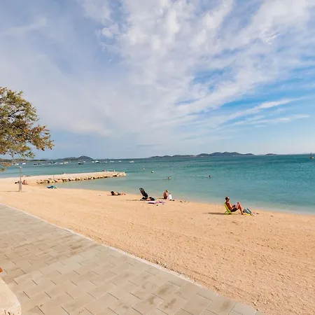 ホリデーパーク New!!! Luminose House Pakoštane