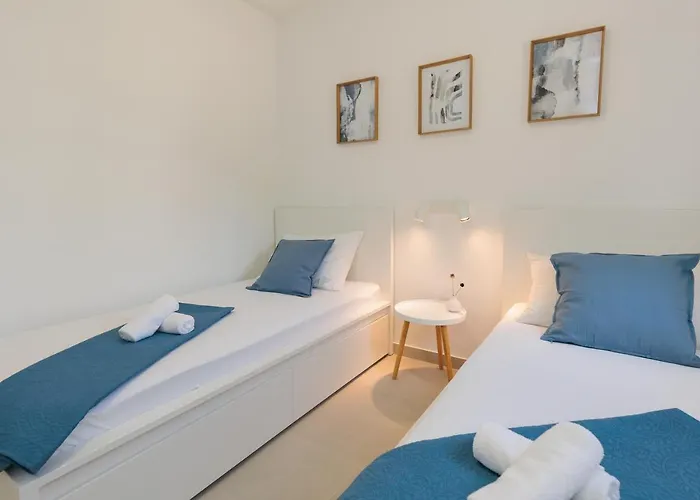 New!!! Luminose House 3*
